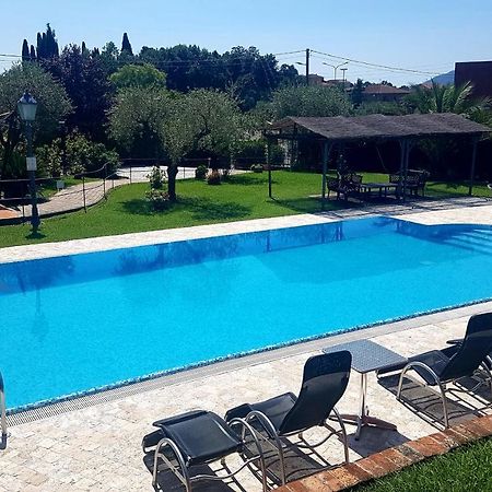 Albergo La Luna Sarzana Bagian luar foto